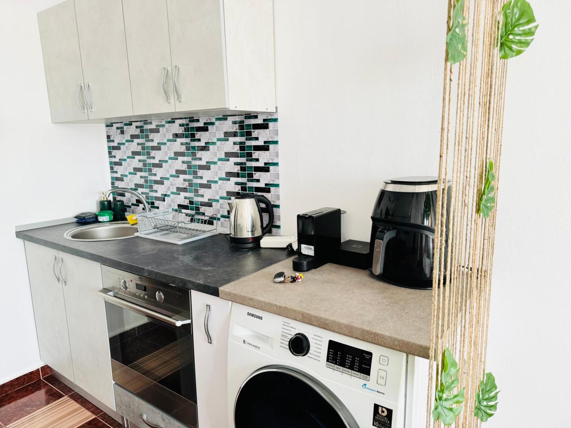 Garsoniera Saturn Apartment Mangalia Ngoại thất bức ảnh